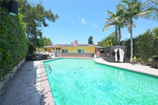 512 S Shouse, Covina, CA 91724
