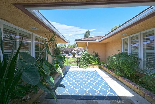512 S Shouse, Covina, CA 91724