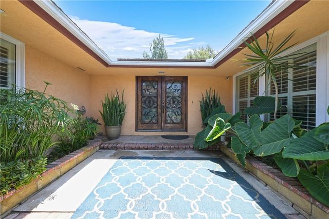 512 S Shouse, Covina, CA 91724