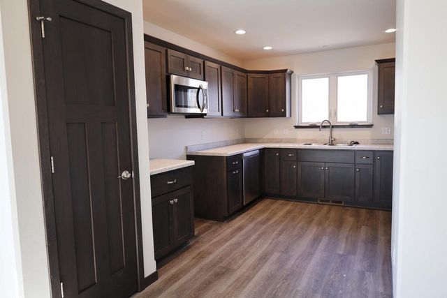 750 MORNING STAR LANE, Plover, WI 54467