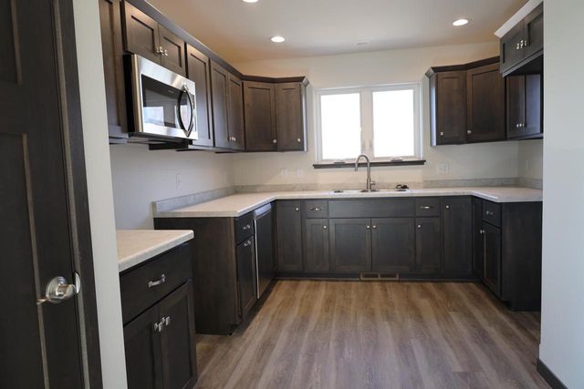 750 MORNING STAR LANE, Plover, WI 54467