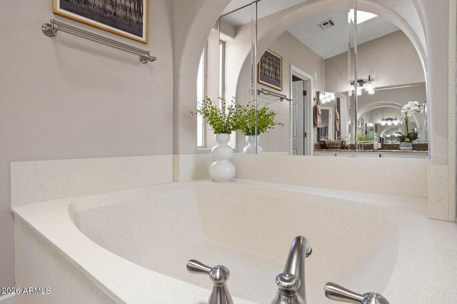 5676 E SANDRA Terrace, Scottsdale, AZ 85254