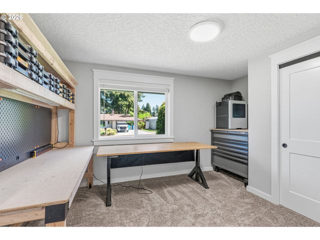 9608 Nw 8TH Ave, Vancouver, WA 98665