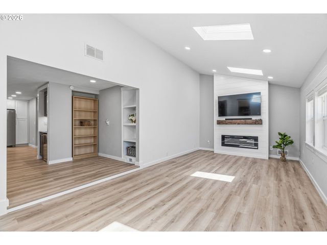 9608 Nw 8TH Ave, Vancouver, WA 98665