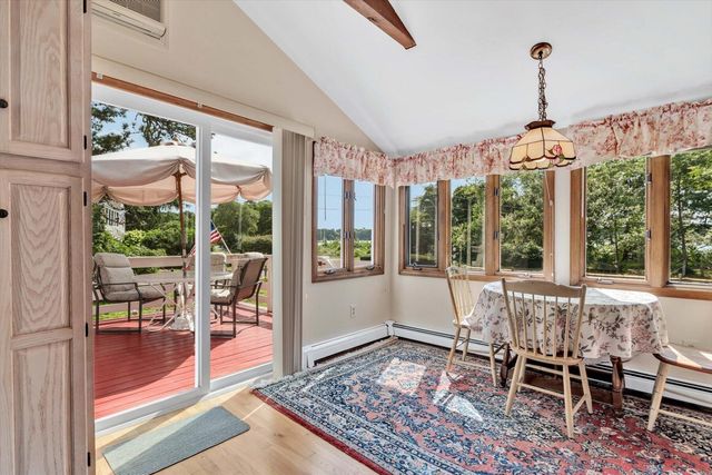 11 Canary Lane, West Yarmouth, MA 02673