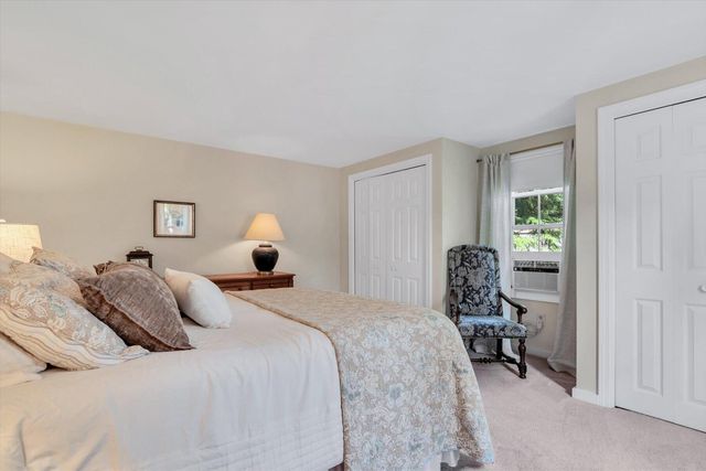 11 Canary Lane, West Yarmouth, MA 02673