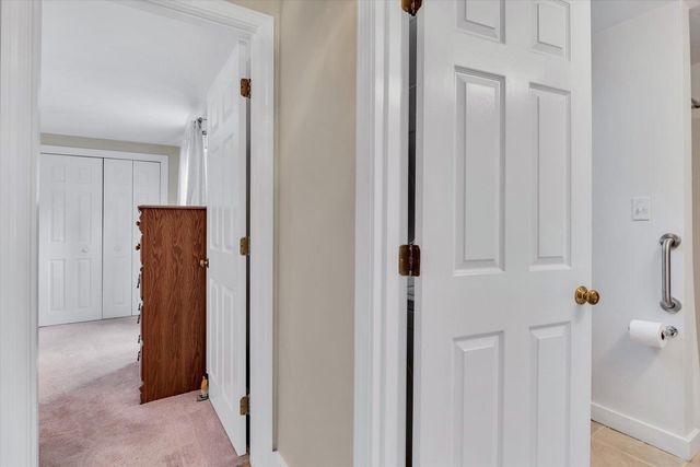 11 Canary Lane, West Yarmouth, MA 02673