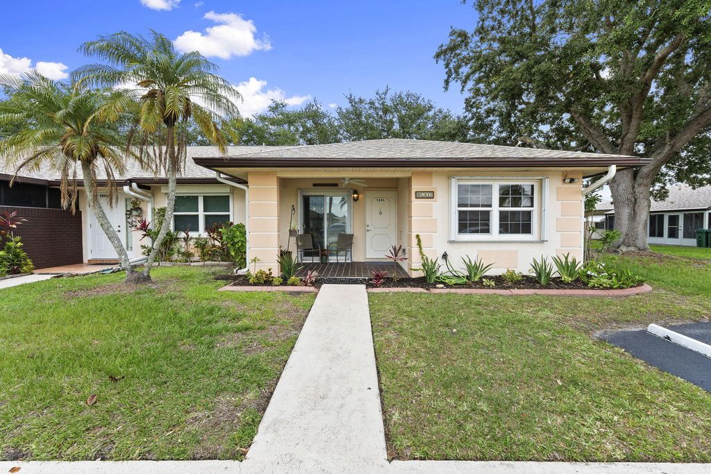 5846 Summerfield Court 51, Fort Pierce, FL 34982