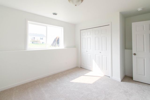 6819 BELLVIEW Drive S, Fargo, ND 58104