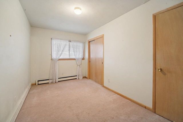 1211 W KIMBERLY AVENUE, Kimberly, WI 54136