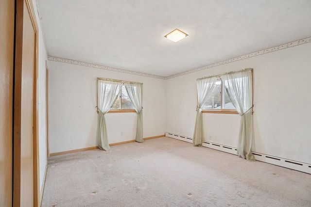 1211 W KIMBERLY AVENUE, Kimberly, WI 54136