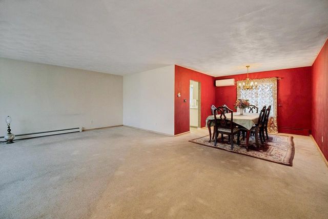 1211 W KIMBERLY AVENUE, Kimberly, WI 54136