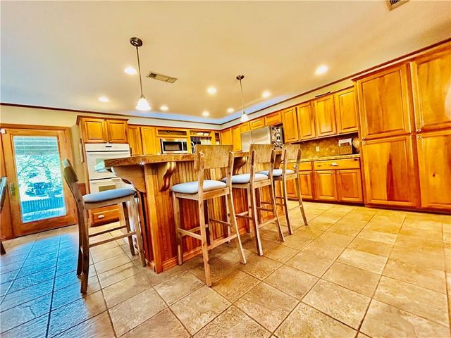 304 RIDGE Row, Pineville, LA 71360