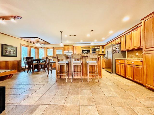 304 RIDGE Row, Pineville, LA 71360