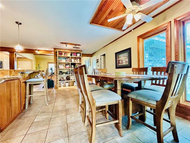 304 RIDGE Row, Pineville, LA 71360