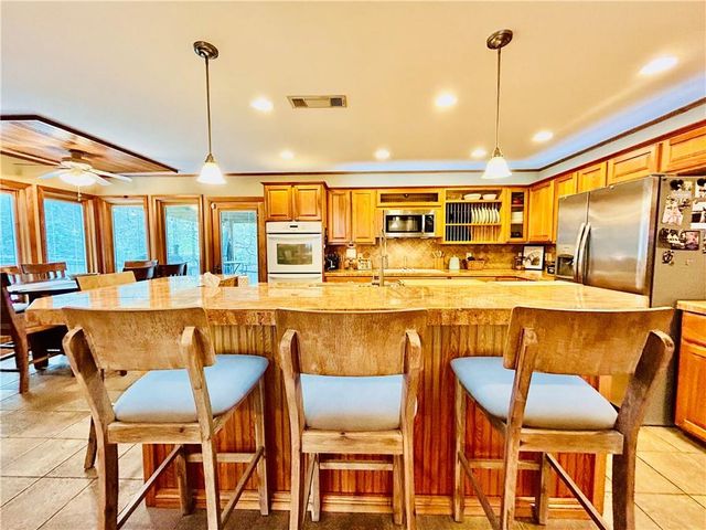 304 RIDGE Row, Pineville, LA 71360