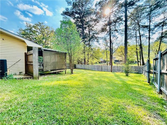 304 RIDGE Row, Pineville, LA 71360