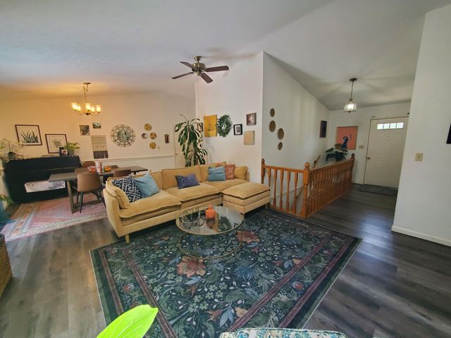 152 Bellemeade Drive, Frankfort, KY 40601