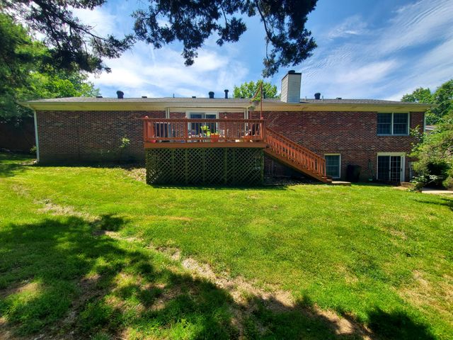 152 Bellemeade Drive, Frankfort, KY 40601