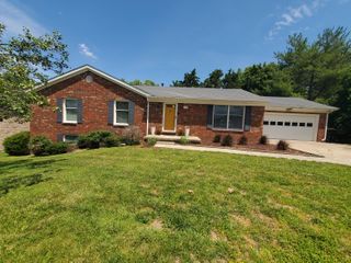 152 Bellemeade Drive, Frankfort, KY 40601