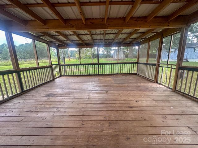 115 Setter Court, Statesville, NC 28625