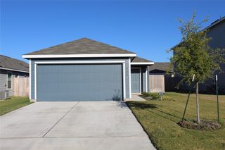 205 Marty Allen LOOP, Jarrell, TX 76537