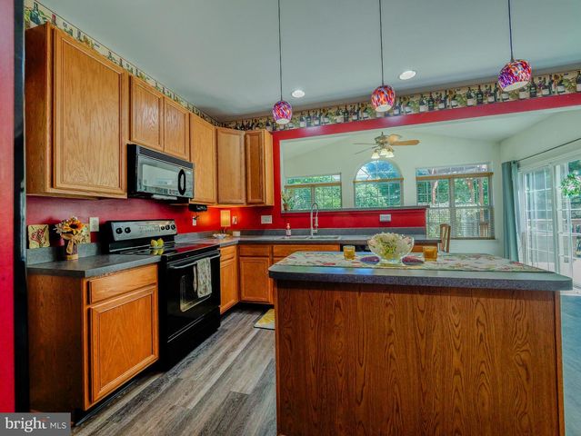 50 PHOEBE FARMS LN, New Castle, DE 19720