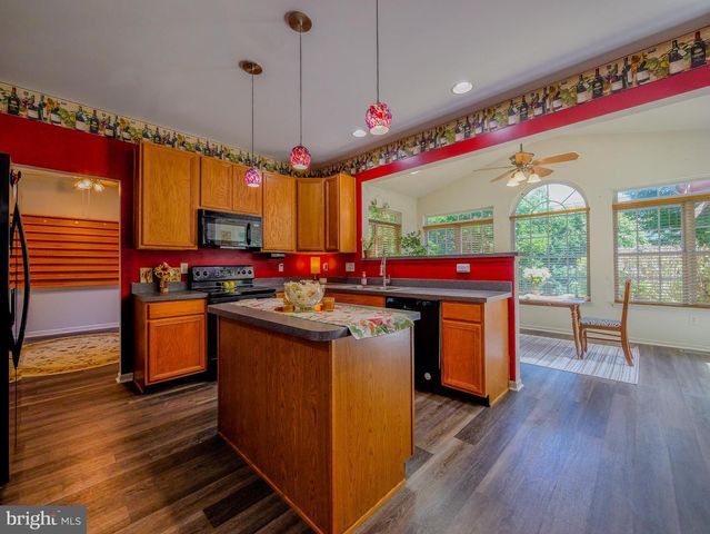 50 PHOEBE FARMS LN, New Castle, DE 19720