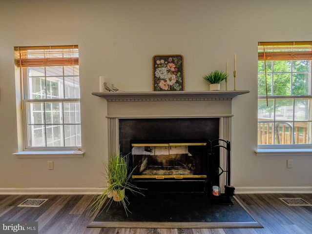 50 PHOEBE FARMS LN, New Castle, DE 19720