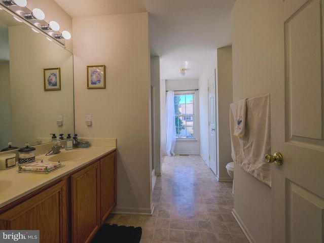 50 PHOEBE FARMS LN, New Castle, DE 19720