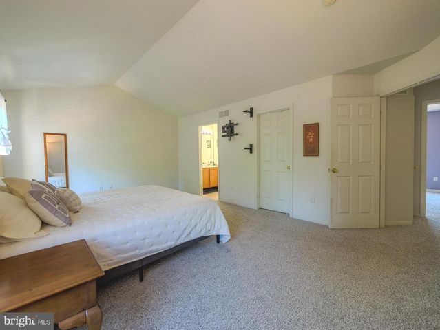 50 PHOEBE FARMS LN, New Castle, DE 19720