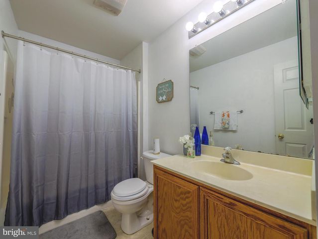 50 PHOEBE FARMS LN, New Castle, DE 19720