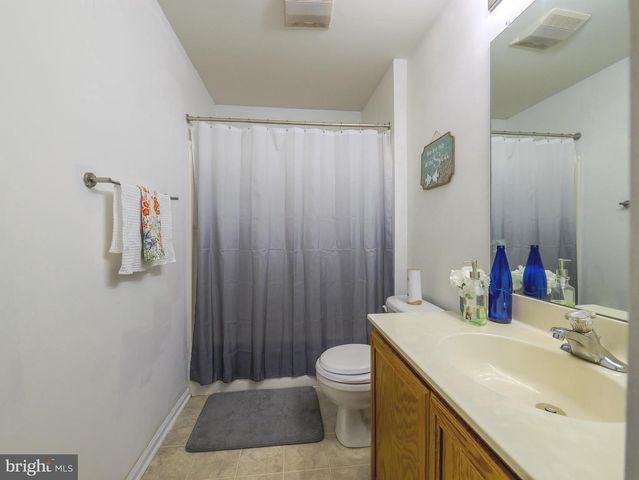 50 PHOEBE FARMS LN, New Castle, DE 19720