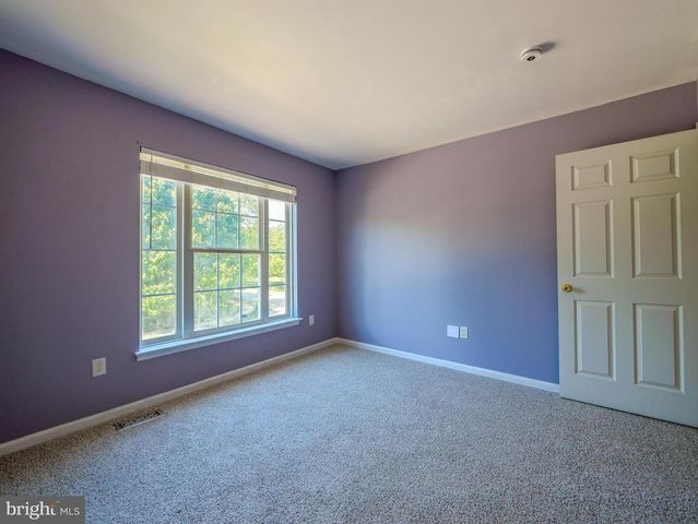 50 PHOEBE FARMS LN, New Castle, DE 19720