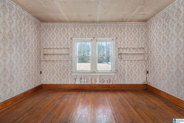 611 NE CLARK STREET, Cullman, AL 35055