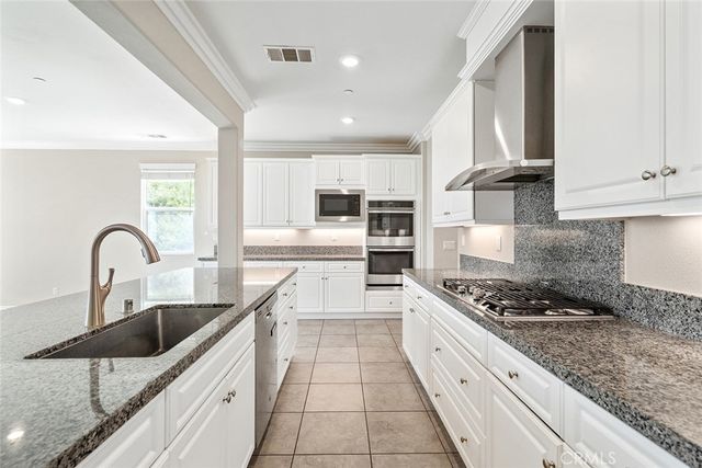 45750 Bassett Street, Temecula, CA 92592