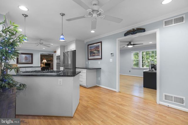 23 SAINT ANDREWS RD, Severna Park, MD 21146