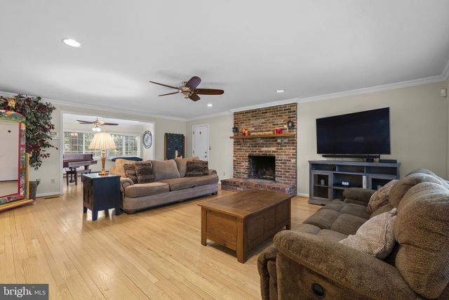 23 SAINT ANDREWS RD, Severna Park, MD 21146