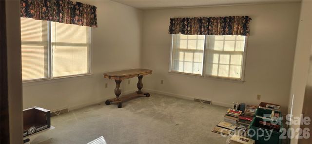 131 N Morvue Loop N, Statesville, NC 28625