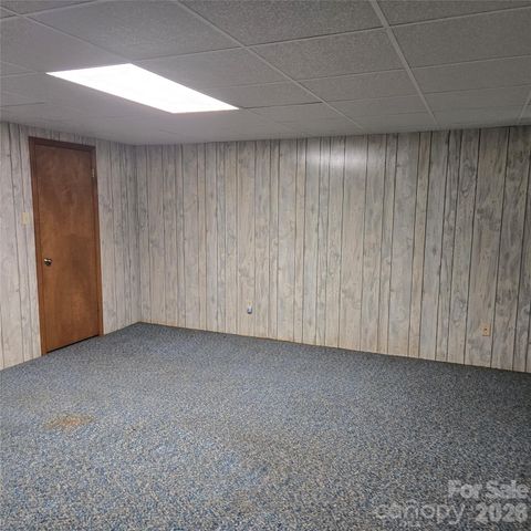 131 N Morvue Loop N, Statesville, NC 28625