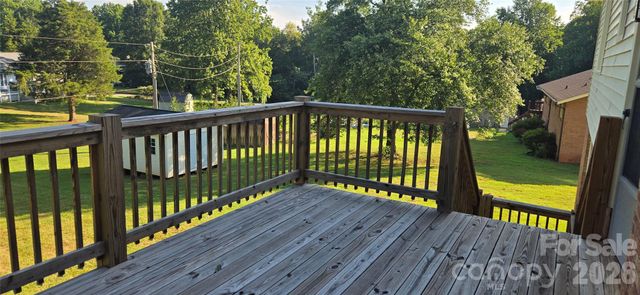 131 N Morvue Loop N, Statesville, NC 28625