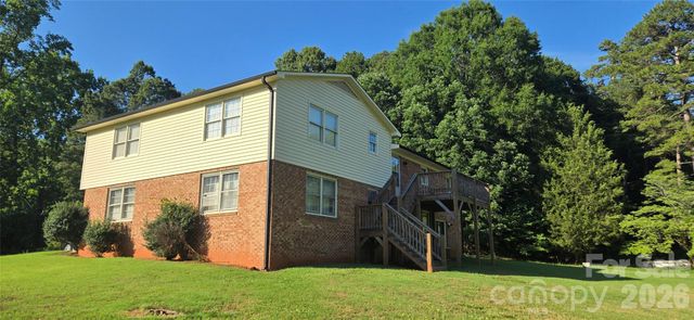 131 N Morvue Loop N, Statesville, NC 28625