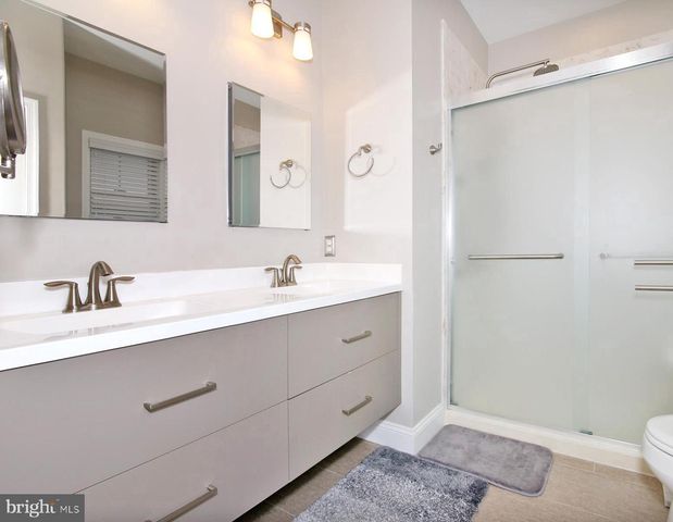 1034 GRANT CIR, Lebanon, PA 17042