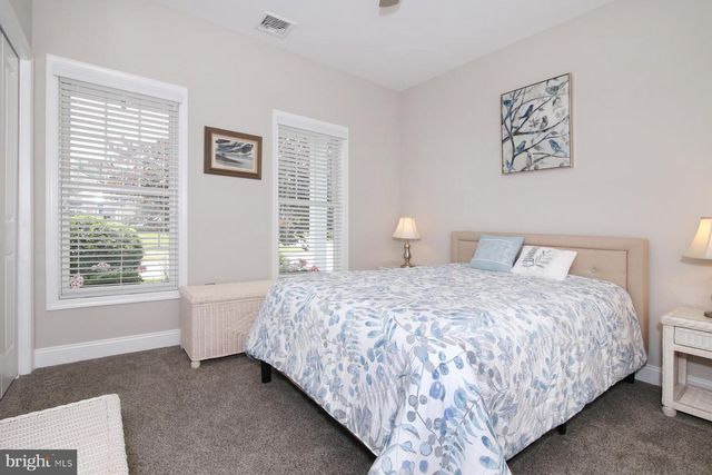 1034 GRANT CIR, Lebanon, PA 17042