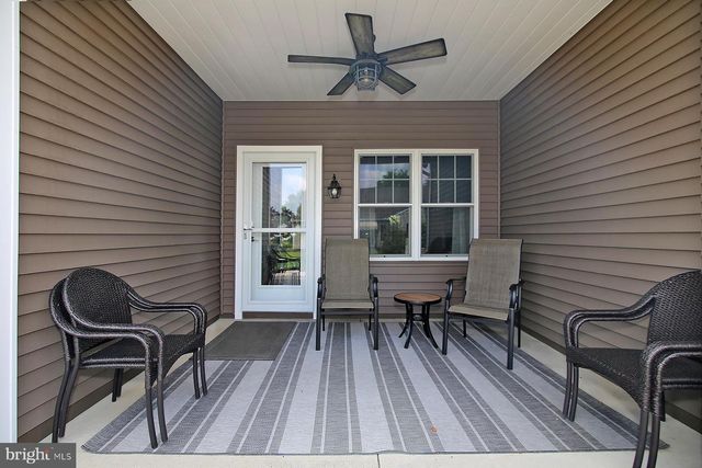1034 GRANT CIR, Lebanon, PA 17042