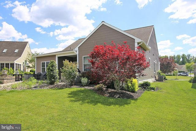 1034 GRANT CIR, Lebanon, PA 17042