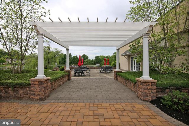 1034 GRANT CIR, Lebanon, PA 17042
