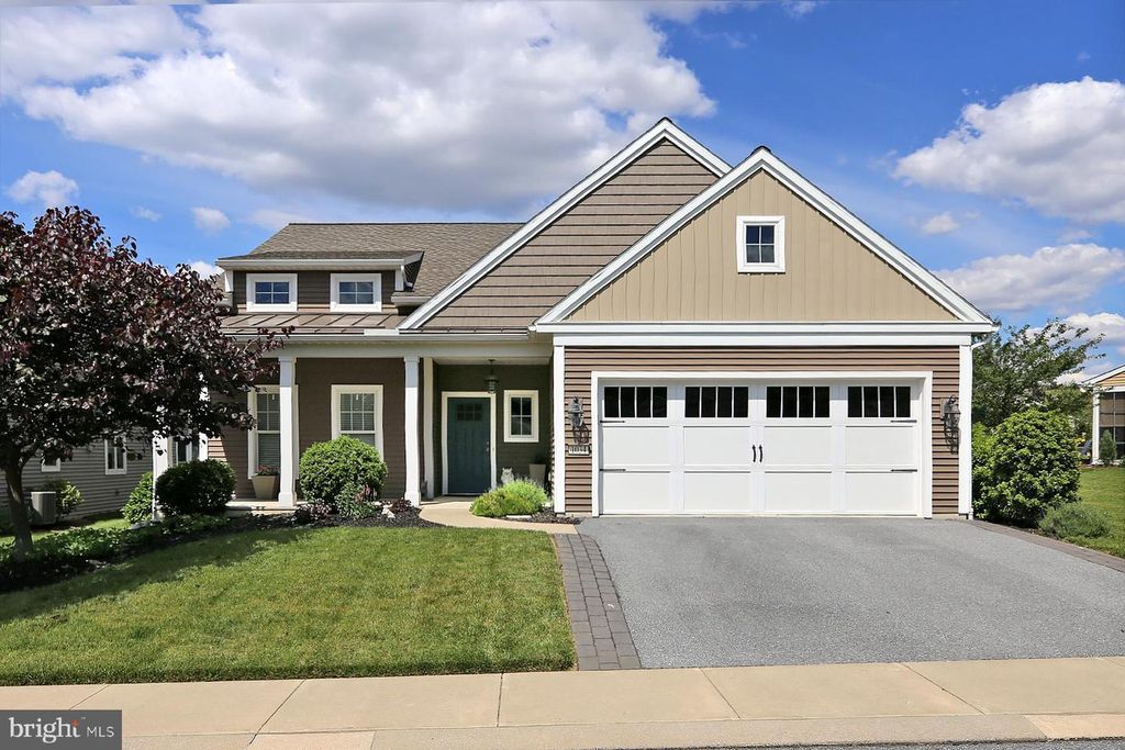 1034 GRANT CIR, Lebanon, PA 17042