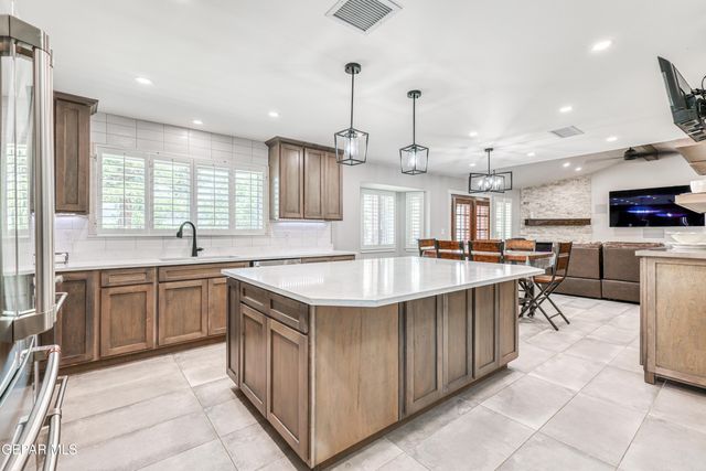6004 Oleaster Drive, El Paso, TX 79932