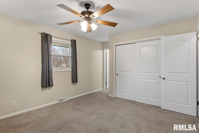 2 Interlacken Road, Springfield, IL 62704